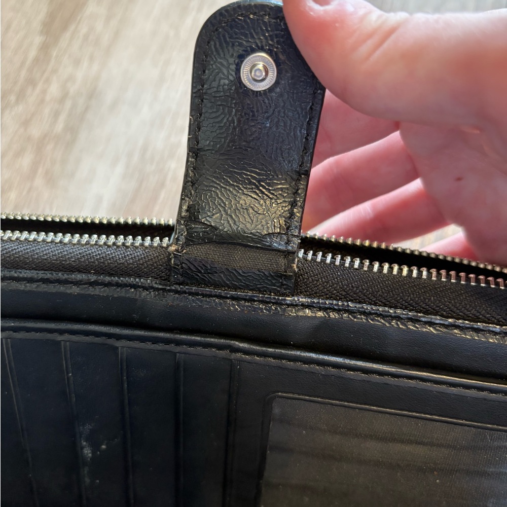 Coach Wallet - Picture 8 of 10